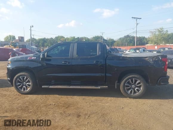 ✅ 2019 Chevrolet Silverado 1500 RST • VIN: 3GCUYEED9KG102561 • Lot: 43216999. Wystawiony na IAAI z przebiegiem 76 081 mil. Bezpłatny archiwum sprzedaży aukcyjnych z USA i szczegółowy raport historii pojazdu na DreamBid. Zdjęcie 14.