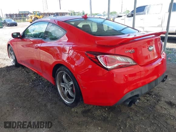 2013 Hyundai Genesis Coupe R-Spec с VIN KMHHU6KJ2DU081268, выставлен на аукционе IAAI как лот 42469564 с пробегом 63 989 миль миль и . История ставок и продаж доступна на DreamBid. Изображение 3.
