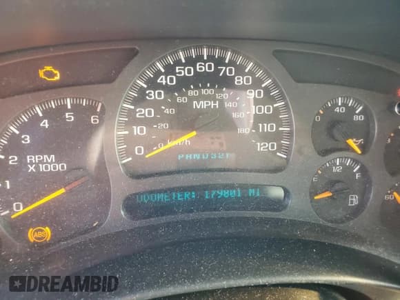 ✅ 2003 GMC Yukon XL SLE • VIN: 1GKFK16Z03J230429 • Lot: 73845074. Wystawiony na Copart z przebiegiem 179 801 mil. Bezpłatny archiwum sprzedaży aukcyjnych z USA i szczegółowy raport historii pojazdu na DreamBid. Zdjęcie 9.