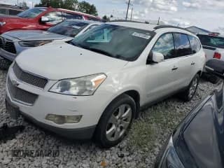 ✅ 2012 Chevrolet Traverse LTZ • VIN: 1GNKRLED4CJ379716 • Лот: 67741385. Опубликован ранее на Copart с пробегом 145 473 миль. Бесплатный доступ к архиву аукционных продаж из США и подробный отчёт об истории автомобиля на DreamBid. Изображение 1.