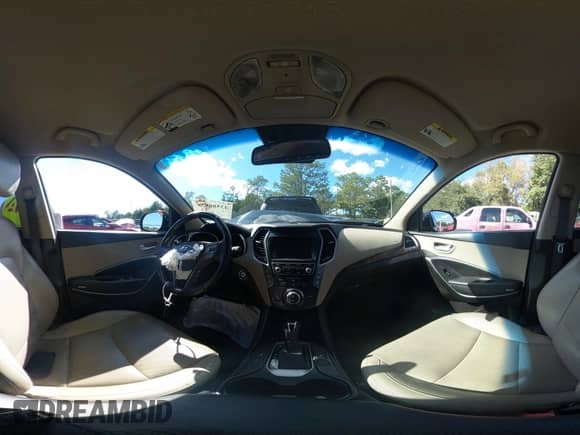 2017 Hyundai Santa Fe SE z VIN KM8SN4HFXHU237721, wystawiony jako IAAI lot #43580839 z przebiegiem 129 210 mil mil oraz . Historia ofert i sprzedaży dostępna na DreamBid. Obrazek 21.