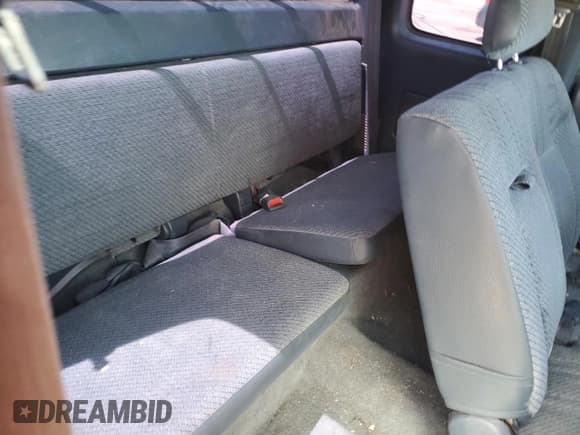 ✅ 1995 Toyota T100 DX • VIN: JT4VD12E6S0003996 • Lot: 57125415. Listed on Copart with 396,032 mi. Free auction sales archive from the USA and detailed vehicle history report at DreamBid. Image 10.