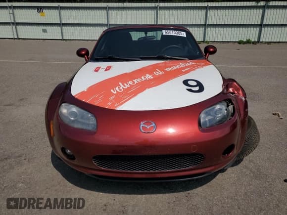 ✅ 2006 Mazda MX-5 Miata Touring • VIN: JM1NC25F960103772 • Lot: 65610385. Wystawiony na Copart z przebiegiem 130 736 mil. Bezpłatny archiwum sprzedaży aukcyjnych z USA i szczegółowy raport historii pojazdu na DreamBid. Zdjęcie 5.