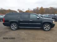 ✅ 2011 Chevrolet Suburban LTZ • VIN: 1GNSKKE31BR394227 • Лот: 43616725. Опубликован ранее на IAAI с пробегом 216 932 миль. Бесплатный доступ к архиву аукционных продаж из США и подробный отчёт об истории автомобиля на DreamBid. Изображение 13.