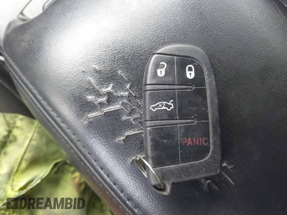 2018 Dodge Journey SE с VIN 3C4PDCAB1JT196703, выставлен на аукционе IAAI как лот 43010767 с пробегом 130 647 миль миль и . История ставок и продаж доступна на DreamBid. Изображение 11.