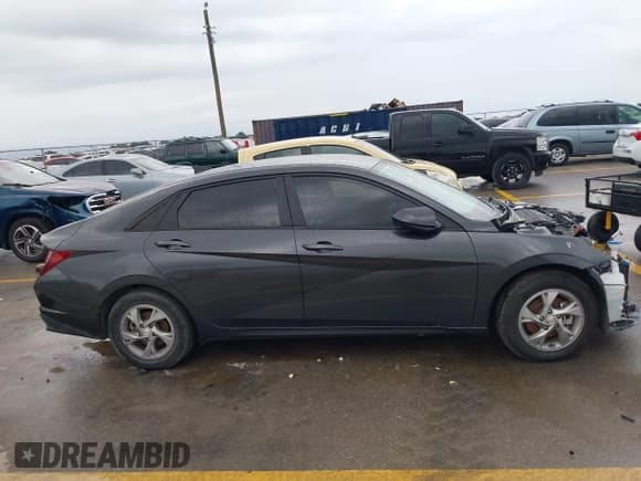 ✅ 2021 Hyundai Elantra SE • VIN: 5NPLL4AG9MH014155 • Lot: 42738392. Listed on IAAI with 39,207 mi. Free auction sales archive from the USA and detailed vehicle history report at DreamBid. Image 14.