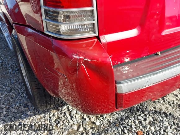 ✅ 2006 Mercury Mariner Luxury • VIN: 4M2YU56116DJ06795 • Lot: 43513509. Wystawiony na IAAI z przebiegiem 194 728 mil. Bezpłatny archiwum sprzedaży aukcyjnych z USA i szczegółowy raport historii pojazdu na DreamBid. Zdjęcie 6.