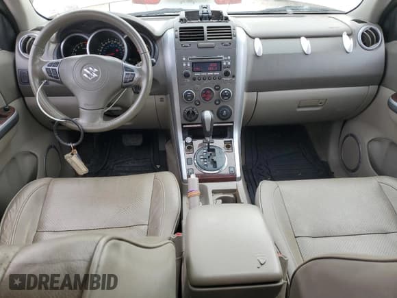 ✅ 2012 Suzuki Grand Vitara Limited • VIN: JS3TD0D78C4100175 • Lot: 90489365. Listed on Copart with 184,233 mi. Free auction sales archive from the USA and detailed vehicle history report at DreamBid. Image 8.