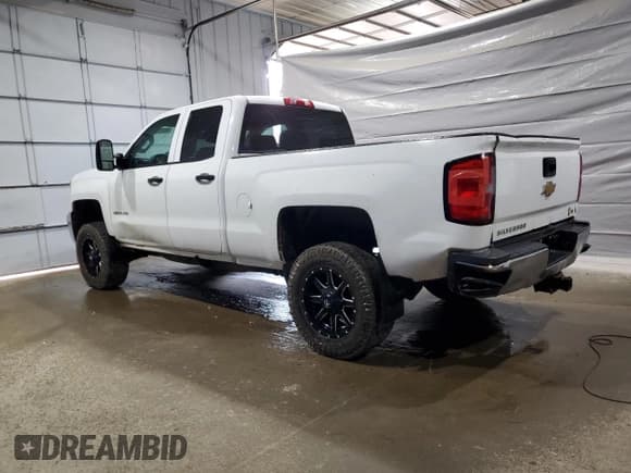 ✅ 2015 Chevrolet Silverado 2500HD LT • VIN: 1GC2KVE88FZ120101 • Lot: 59372875. Listed on Copart with Not provided. Free auction sales archive from the USA and detailed vehicle history report at DreamBid. Image 2.