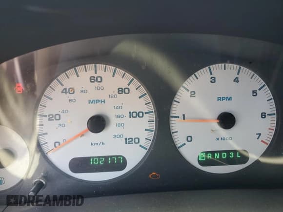 ✅ 2003 Chrysler Town & Country LX • VIN: 2C4GP44373R264803 • Lot: 66106405. Wystawiony na Copart z przebiegiem 102 177 mil. Bezpłatny archiwum sprzedaży aukcyjnych z USA i szczegółowy raport historii pojazdu na DreamBid. Zdjęcie 9.