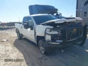 ✅ 2024 Chevrolet Silverado 2500HD Work Truck • VIN: 1GC2YLE76RF414337 • Lot: 41369545. Wystawiony na IAAI z przebiegiem 9 707 mil. Bezpłatny archiwum sprzedaży aukcyjnych z USA i szczegółowy raport historii pojazdu na DreamBid. Zdjęcie 1.