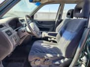 ✅ 2000 Honda CR-V • VIN: JHLRD1843YS018911 • Lot: 66453895. Wystawiony na Copart z przebiegiem 178 005 mil. Bezpłatny archiwum sprzedaży aukcyjnych z USA i szczegółowy raport historii pojazdu na DreamBid. Zdjęcie 7.