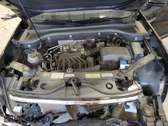 ✅ 2022 Volkswagen Atlas SEL R-Line • VIN: 1V2SE2CA8NC205368 • Lot: 71683715. Wystawiony na Copart z przebiegiem 42 368 mil. Bezpłatny archiwum sprzedaży aukcyjnych z USA i szczegółowy raport historii pojazdu na DreamBid. Zdjęcie 12.