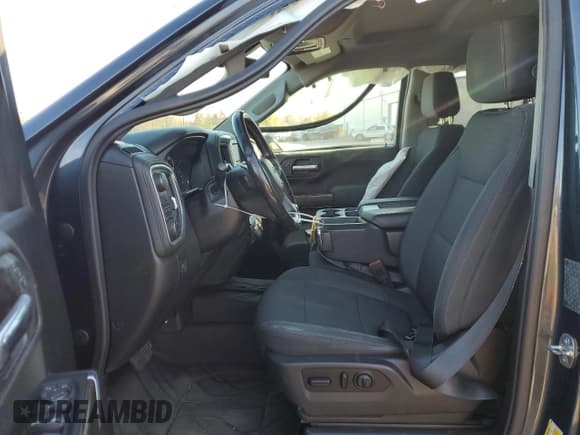 ✅ 2019 Chevrolet Silverado 1500 RST • VIN: 1GCRYEED9KZ280606 • Лот: 89834265. Опубликован ранее на Copart с пробегом 93 563 миль. Бесплатный доступ к архиву аукционных продаж из США и подробный отчёт об истории автомобиля на DreamBid. Изображение 7.