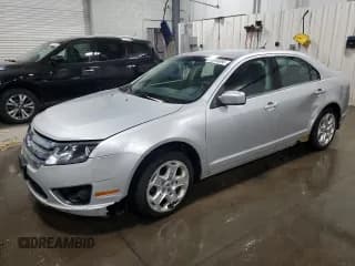 ✅ 2010 Ford Fusion SE • VIN: 3FAHP0HA4AR262266 • Lot: 92035065. Wystawiony na Copart z przebiegiem 186 322 mil. Bezpłatny archiwum sprzedaży aukcyjnych z USA i szczegółowy raport historii pojazdu na DreamBid. Zdjęcie 1.