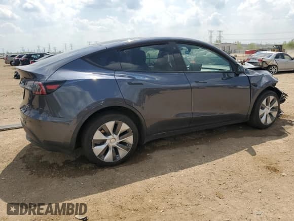 ✅ 2022 Tesla Model Y Long Range • VIN: 7SAYGDEE5NA007772 • Lot: 56867345. Wystawiony na Copart z przebiegiem 17 446 mil. Bezpłatny archiwum sprzedaży aukcyjnych z USA i szczegółowy raport historii pojazdu na DreamBid. Zdjęcie 3.