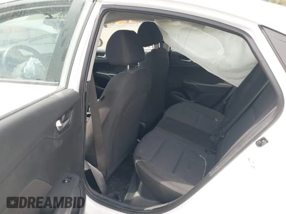 ✅ 2021 Hyundai Accent SEL • VIN: 3KPC24A67ME144045 • Lot: 42623662. Wystawiony na IAAI z przebiegiem 63 316 mil. Bezpłatny archiwum sprzedaży aukcyjnych z USA i szczegółowy raport historii pojazdu na DreamBid. Zdjęcie 8.