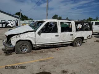 ✅ 1999 GMC Suburban • VIN: 1GKEC16R1XJ791639 • Лот: 63274135. Опубликован ранее на Copart с пробегом 167 914 миль. Бесплатный доступ к архиву аукционных продаж из США и подробный отчёт об истории автомобиля на DreamBid. Изображение 1.