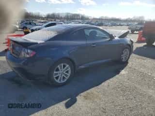 2008 Hyundai Tiburon GS z VIN KMHHM66D28U285238, wystawiony jako Copart lot #45735275 z przebiegiem 94 985 mil mil oraz Szkoda całkowita • Salvage title. Historia ofert i sprzedaży dostępna na DreamBid. Obrazek 6.