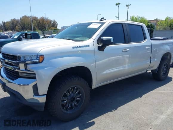 2020 Chevrolet Silverado 1500 LT с VIN 3GCPWCEDXLG123198, выставлен на аукционе IAAI как лот 42300843 с пробегом 81 971 миль миль и . История ставок и продаж доступна на DreamBid. Изображение 2.