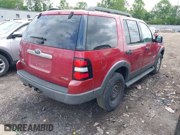 ✅ 2006 Ford Explorer XLT • VIN: 1FMEU73E46UB59076 • Лот: 42440539. Опубликован ранее на IAAI с пробегом 166 077 миль. Бесплатный доступ к архиву аукционных продаж из США и подробный отчёт об истории автомобиля на DreamBid. Изображение 4.