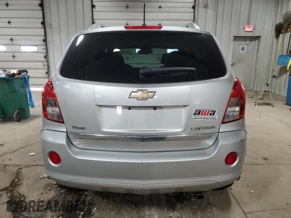 ✅ 2014 Chevrolet Captiva Sport LT • VIN: 3GNAL3EK9ES509258 • Lot: 47746735. Wystawiony na Copart z przebiegiem 122 093 mil. Bezpłatny archiwum sprzedaży aukcyjnych z USA i szczegółowy raport historii pojazdu na DreamBid. Zdjęcie 6.