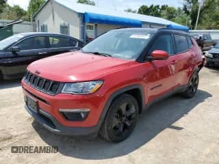2020 Jeep Compass Altitude с VIN 3C4NJCBB6LT140936, выставлен на аукционе Copart как лот 64568945 с пробегом 47 548 миль миль и Списание • Salvage title. История ставок и продаж доступна на DreamBid. Изображение 1.