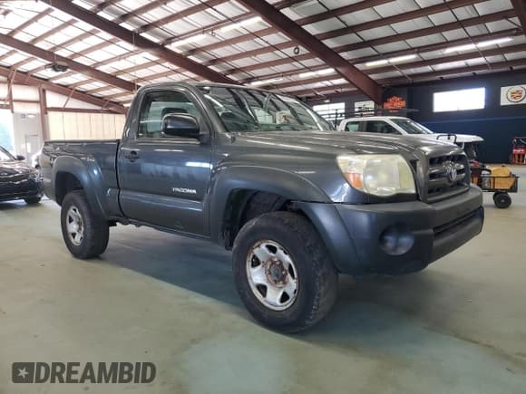 ✅ 2009 Toyota Tacoma • VIN: 5TEPX42NX9Z656035 • Lot: 82067325. Wystawiony na Copart z przebiegiem 226 418 mil. Bezpłatny archiwum sprzedaży aukcyjnych z USA i szczegółowy raport historii pojazdu na DreamBid. Zdjęcie 4.