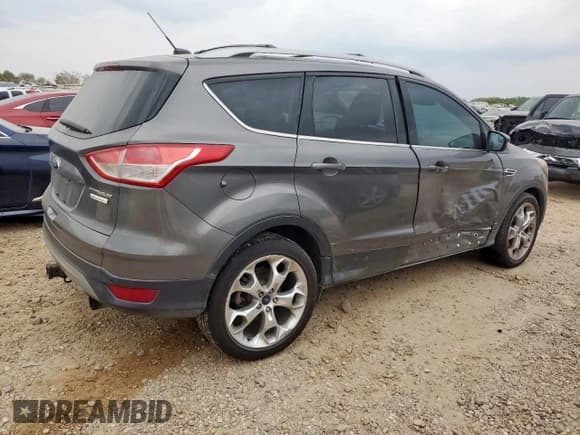 ✅ 2013 Ford Escape Titanium • VIN: 1FMCU0J95DUB82240 • Lot: 92875805. Listed on Copart with 177,686 mi. Free auction sales archive from the USA and detailed vehicle history report at DreamBid. Image 3.