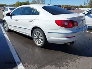 ✅ 2012 Volkswagen CC Lux Limited Edition • VIN: WVWHN7AN4CE546458 • Lot: 43582841. Wystawiony na IAAI z przebiegiem 172 281 mil. Bezpłatny archiwum sprzedaży aukcyjnych z USA i szczegółowy raport historii pojazdu na DreamBid. Zdjęcie 3.