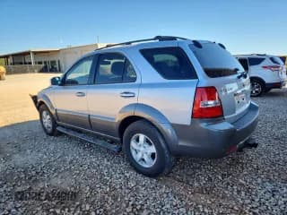 ✅ 2007 Kia Sorento LX • VIN: KNDJD736X75696770 • Лот: 86232435. Опубликован ранее на Copart с пробегом 170 610 миль. Бесплатный доступ к архиву аукционных продаж из США и подробный отчёт об истории автомобиля на DreamBid. Изображение 2.