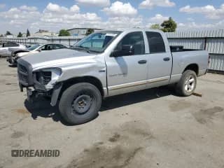 ✅ 2007 Dodge 1500 SLT • VIN: 1D7HA18267J510567 • Lot: 71911395. Wystawiony na Copart z przebiegiem 164 147 mil. Bezpłatny archiwum sprzedaży aukcyjnych z USA i szczegółowy raport historii pojazdu na DreamBid. Zdjęcie 1.