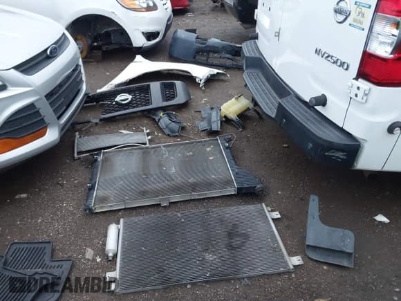 ✅ 2019 Nissan NV Cargo S • VIN: 1N6BF0KY0KN802870 • Лот: 43711677. Опубликован ранее на IAAI с пробегом 159 557 миль. Бесплатный доступ к архиву аукционных продаж из США и подробный отчёт об истории автомобиля на DreamBid. Изображение 12.