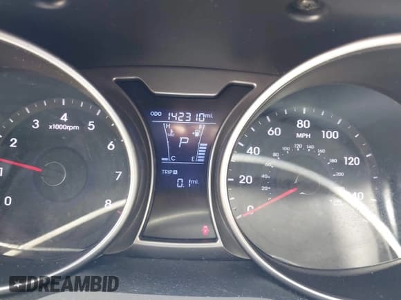 ✅ 2012 Hyundai Veloster w/Gray Int • VIN: KMHTC6AD0CU040970 • Lot: 42174672. Wystawiony na IAAI z przebiegiem 142 310 mil. Bezpłatny archiwum sprzedaży aukcyjnych z USA i szczegółowy raport historii pojazdu na DreamBid. Zdjęcie 7.