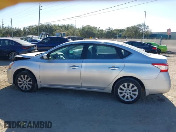 ✅ 2015 Nissan Sentra S • VIN: 3N1AB7AP3FY274751 • Lot: 43621380. Listed on IAAI with 68,100 mi. Free auction sales archive from the USA and detailed vehicle history report at DreamBid. Image 14.