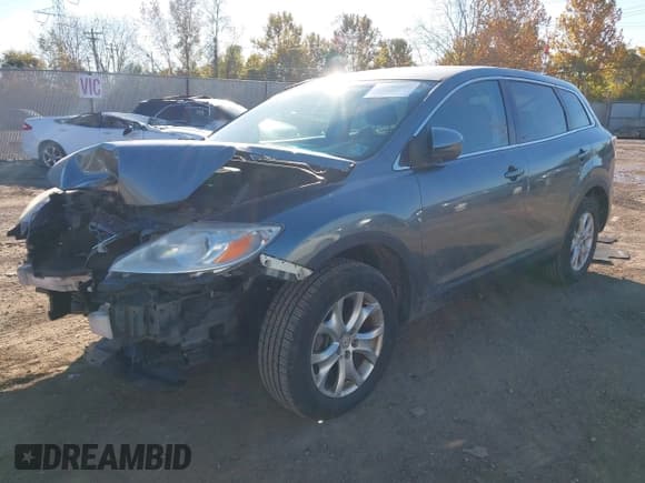 ✅ 2011 Mazda CX-9 Sport • VIN: JM3TB3BA9B0314884 • Lot: 43594156. Wystawiony na IAAI z przebiegiem 122 062 mil. Bezpłatny archiwum sprzedaży aukcyjnych z USA i szczegółowy raport historii pojazdu na DreamBid. Zdjęcie 2.