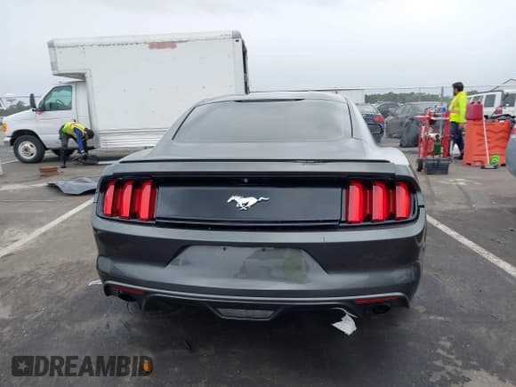 ✅ 2016 Ford Mustang EcoBoost • VIN: 1FA6P8TH0G5251707 • Lot: 43239421. Listed on IAAI with 101,533 mi. Free auction sales archive from the USA and detailed vehicle history report at DreamBid. Image 17.
