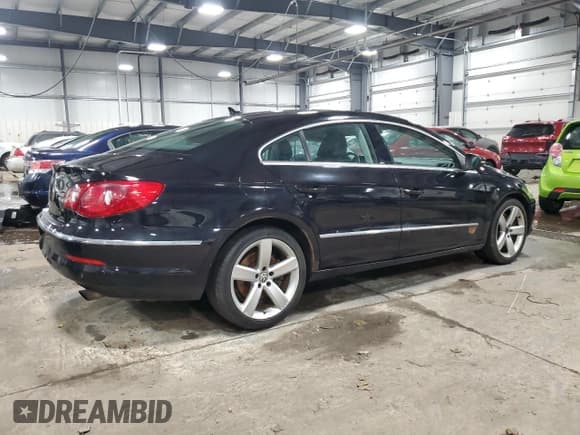 ✅ 2009 Volkswagen CC 4Motion • VIN: WVWGU73C59E547962 • Lot: 88816315. Wystawiony na Copart z przebiegiem 162 802 mil. Bezpłatny archiwum sprzedaży aukcyjnych z USA i szczegółowy raport historii pojazdu na DreamBid. Zdjęcie 3.