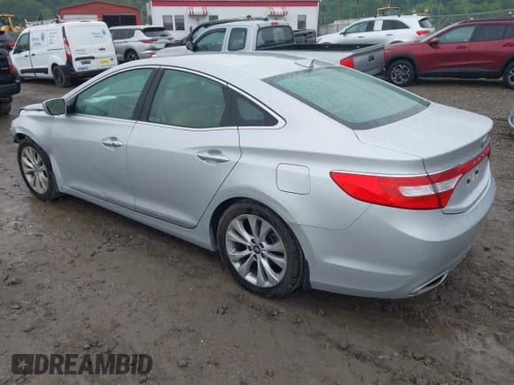 ✅ 2014 Hyundai Azera Limited • VIN: KMHFH4JG1EA424547 • Lot: 42352357. Listed on IAAI with 47,242 mi. Free auction sales archive from the USA and detailed vehicle history report at DreamBid. Image 3.