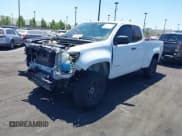 ✅ 2019 Chevrolet Colorado 2WD Work Truck • VIN: 1GCHSBEA3K1172420 • Lot: 42846458. Wystawiony na IAAI z przebiegiem 81 366 mil. Bezpłatny archiwum sprzedaży aukcyjnych z USA i szczegółowy raport historii pojazdu na DreamBid. Zdjęcie 2.