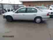 2003 Chevrolet Malibu z VIN 1G1ND52J43M508250, wystawiony jako IAAI lot #40873922 z przebiegiem 217 980 mil mil oraz . Historia ofert i sprzedaży dostępna na DreamBid. Obrazek 15.