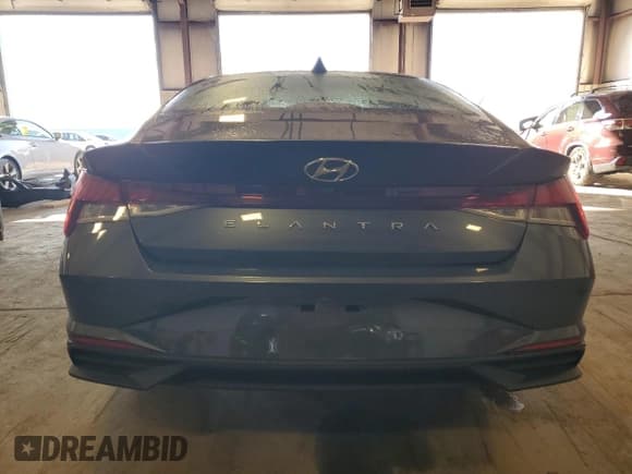 ✅ 2021 Hyundai Elantra SEL • VIN: 5NPLM4AG0MH000965 • Lot: 89658825. Listed on Copart with 56,684 mi. Free auction sales archive from the USA and detailed vehicle history report at DreamBid. Image 6.