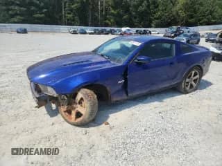 2014 Ford Mustang GT с VIN 1ZVBP8CF2E5258465, выставлен на аукционе Copart как лот 80311175 с пробегом 157 530 миль миль и Списание • Salvage title. История ставок и продаж доступна на DreamBid. Изображение 1.