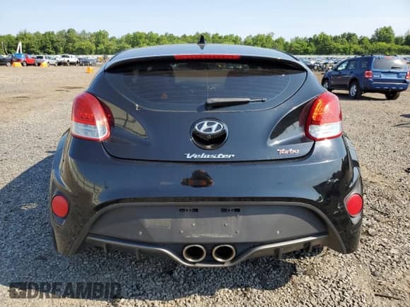 2015 Hyundai Veloster Turbo z VIN KMHTC6AE9FU238590, wystawiony jako Copart lot #58844924 z przebiegiem 85 863 mil mil oraz Szkoda całkowita • Salvage title. Historia ofert i sprzedaży dostępna na DreamBid. Obrazek 6.