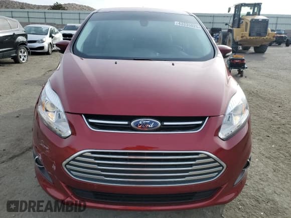 ✅ 2017 Ford C-Max Titanium • VIN: 1FADP5DU2HL109745 • Lot: 43335025. Wystawiony na Copart z przebiegiem 20 750 mil. Bezpłatny archiwum sprzedaży aukcyjnych z USA i szczegółowy raport historii pojazdu na DreamBid. Zdjęcie 5.