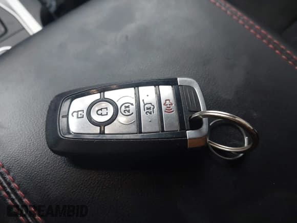 ✅ 2022 Ford Explorer ST-Line • VIN: 1FMSK8KH5NGA77560 • Lot: 41952142. Listed on IAAI with 44,856 mi. Free auction sales archive from the USA and detailed vehicle history report at DreamBid. Image 11.