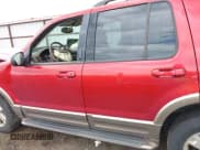 ✅ 2003 Ford Explorer Eddie Bauer • VIN: 1FMDU74K03UC30186 • Lot: 42373893. Wystawiony na IAAI z przebiegiem 103 172 mil. Bezpłatny archiwum sprzedaży aukcyjnych z USA i szczegółowy raport historii pojazdu na DreamBid. Zdjęcie 14.