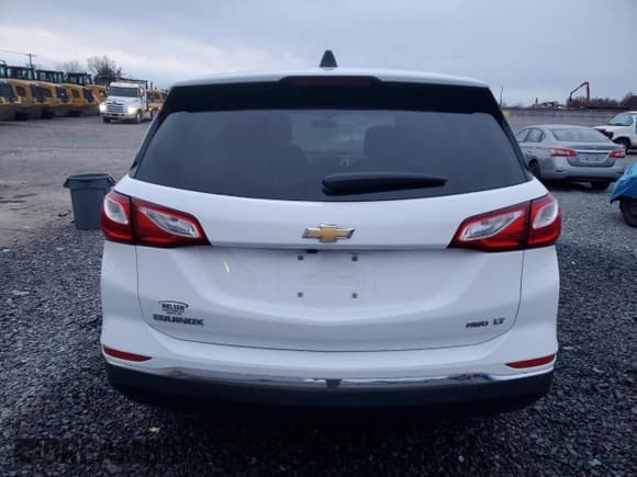 ✅ 2018 Chevrolet Equinox LT • VIN: 2GNAXSEV8J6196205 • Lot: 92627985. Wystawiony na Copart z przebiegiem 143 034 mil. Bezpłatny archiwum sprzedaży aukcyjnych z USA i szczegółowy raport historii pojazdu na DreamBid. Zdjęcie 6.