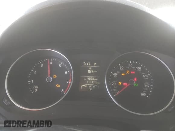 ✅ 2015 Volkswagen Jetta SE • VIN: 3VWD07AJ2FM258704 • Lot: 82521655. Wystawiony na Copart z przebiegiem 149 193 mil. Bezpłatny archiwum sprzedaży aukcyjnych z USA i szczegółowy raport historii pojazdu na DreamBid. Zdjęcie 9.