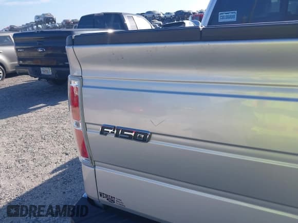 ✅ 2014 Ford F-150 XL • VIN: 1FTFW1ETXEKG03129 • Lot: 42909900. Listed on IAAI with Not provided. Free auction sales archive from the USA and detailed vehicle history report at DreamBid. Image 6.